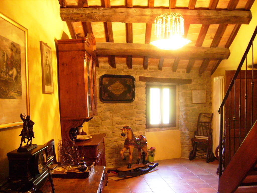 Agriturismo Biologico Castello Della Pieve Mercatello sul Metauro Buitenkant foto